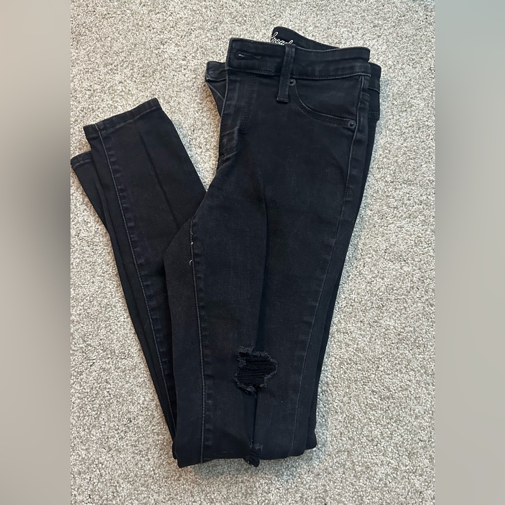Universal Thread Black Skinny Jeans